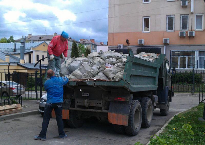 Вывоз мусора из новостройки в Шахтах – ПроМусор, контейнеры, уборка и грузчики от 2279 руб